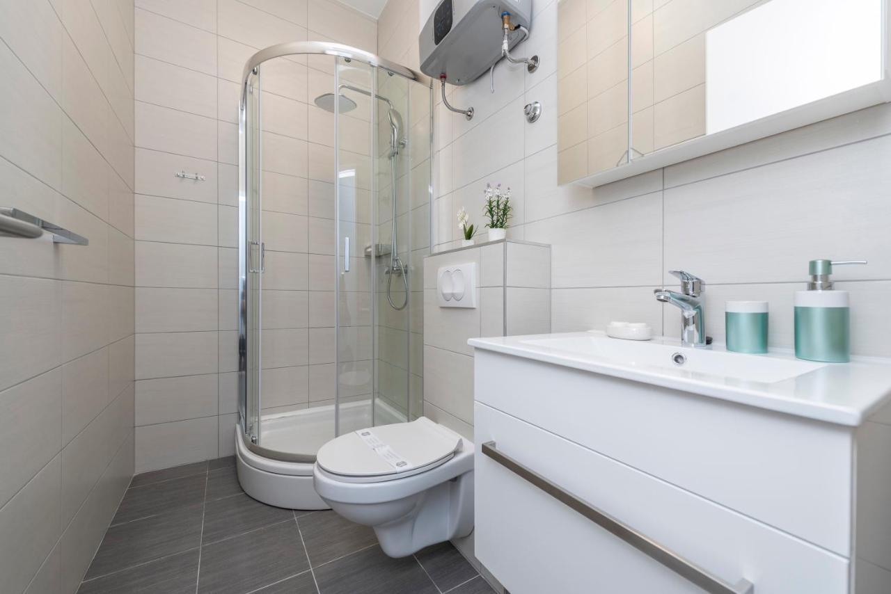 B&A Rooms Zára Kültér fotó